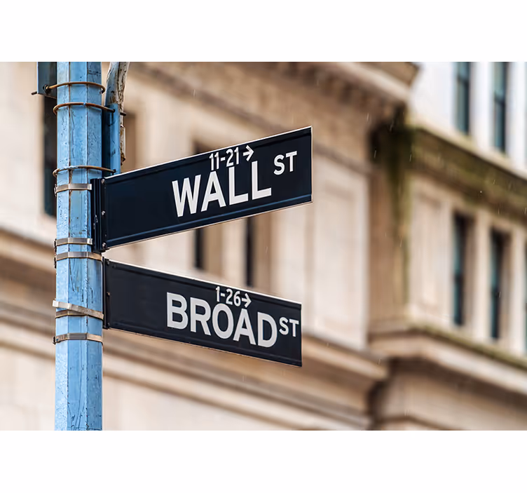 Beige rullaverho new yorkin wall street -kyltillä - Tenstickers