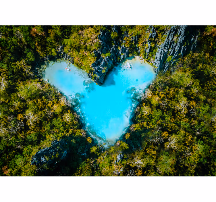Sydämen muotoinen saari valokuvatapetti meri - Tenstickers