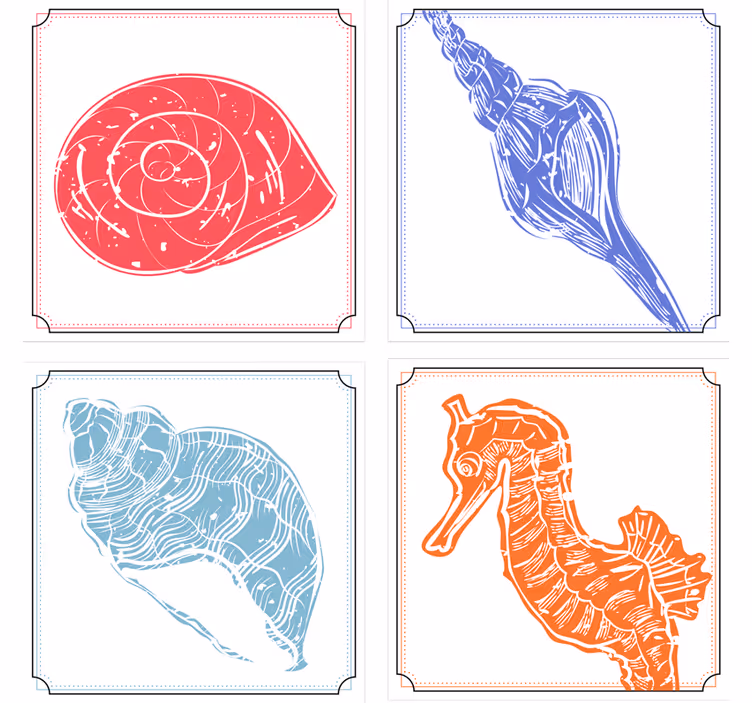 Kummajainen lasinalunen merihevoset ja kuoret - Tenstickers