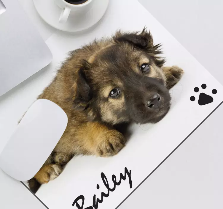 Henkilökohtainen koiran valokuva ja nimi hiirimatto nimellä - Tenstickers