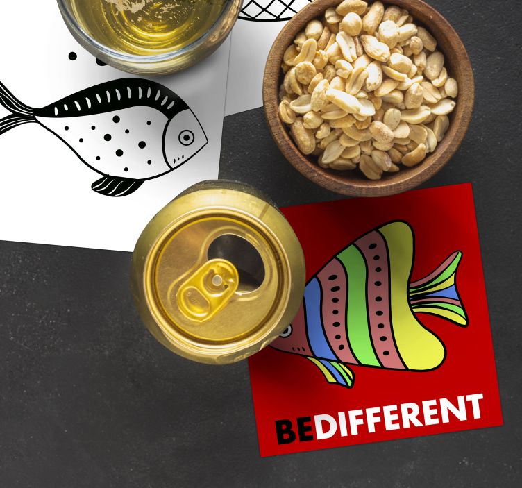 Hieno vastavirtaan uiva kala lasinalunen  - Tenstickers