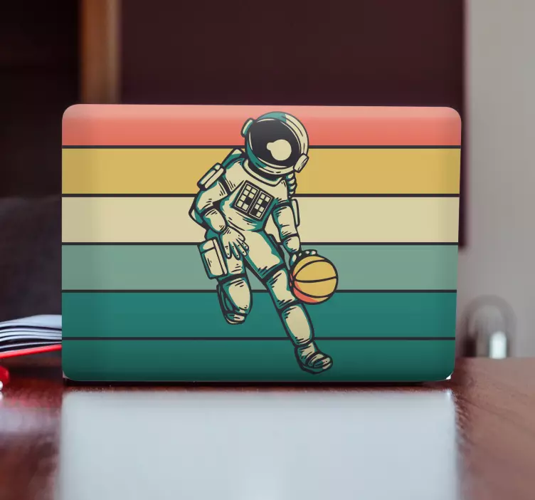 Astronautti pelaa palloa läppäritarra - Tenstickers
