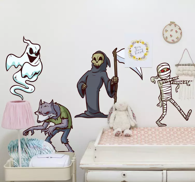 Hienot eri hahmot halloween tarrat - Tenstickers