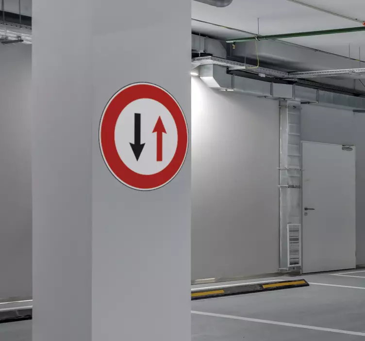 Etusija lähestyvän liikennemerkin tarralle - Tenstickers