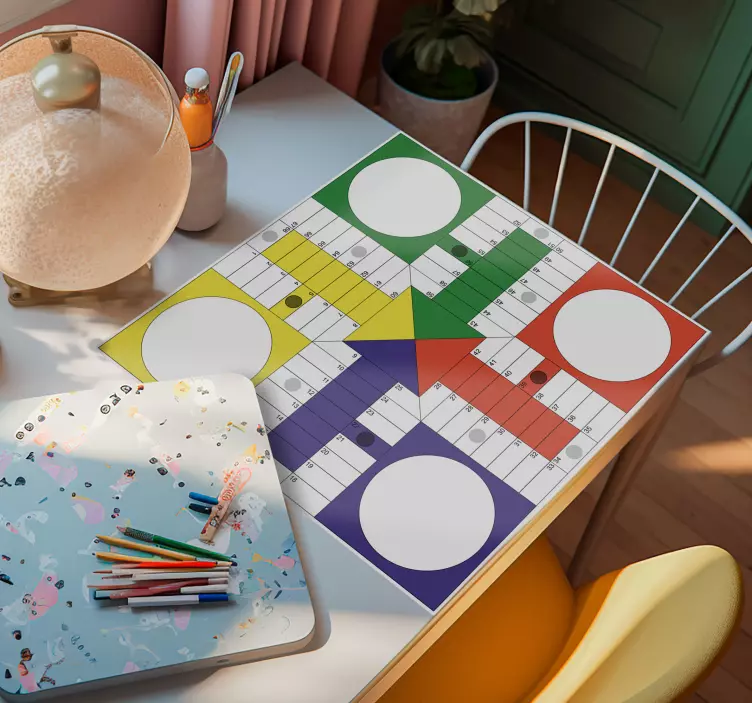 Klassinen ludo Huonekalutarrat - Tenstickers