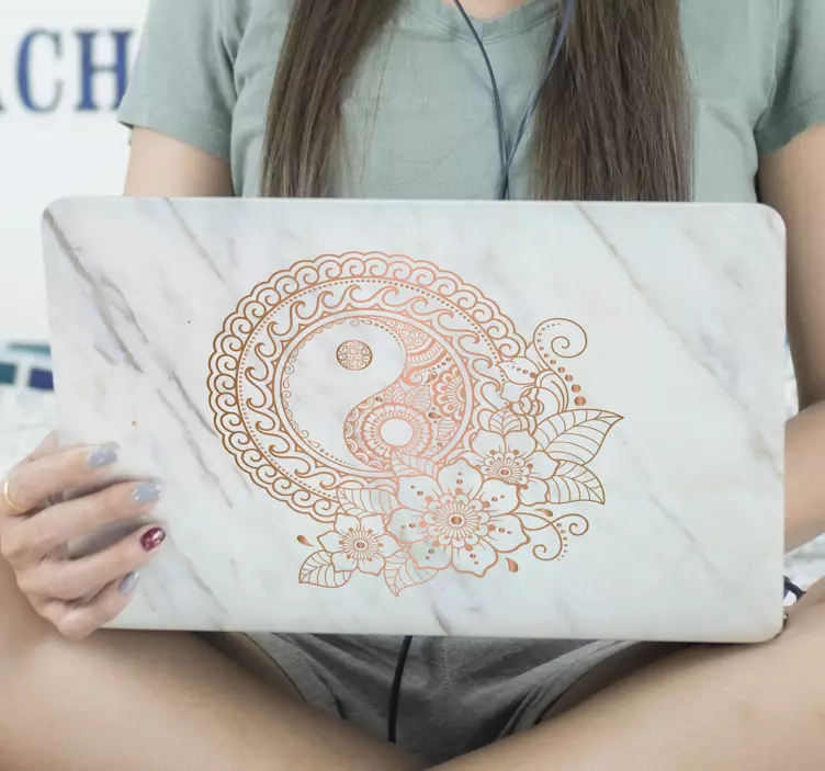 Kaunis mandala marmori vaikutuksella Läppäritarra - Tenstickers