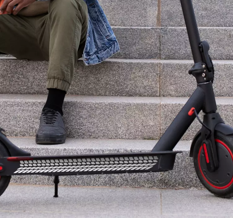 Skootteri yksivärinen raidat tarra - Tenstickers