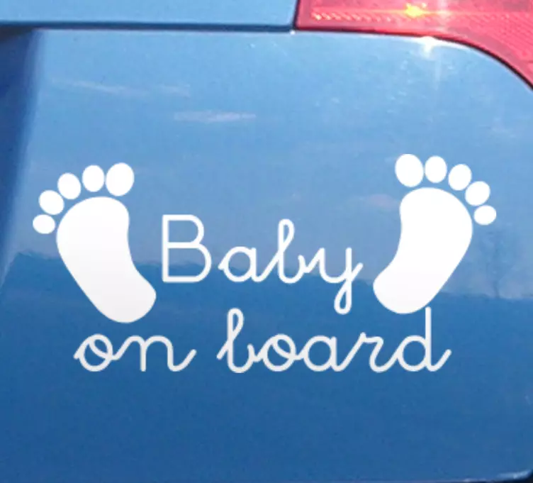 Söpö yksivärinen jalat Baby on board tarra - Tenstickers