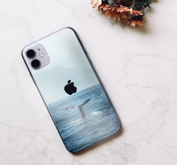 Valaan pyrstön roiskuminen Iphone tarra - Tenstickers