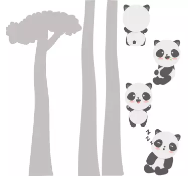 Pandat leikkivät harmaalla puulla Villieläintarrat - Tenstickers