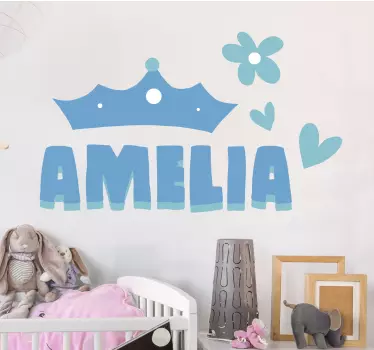 Kruunu sydämellä ja nimellä seinätarra lastenhuone - Tenstickers