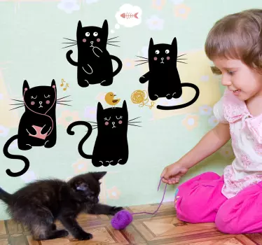 Neljä mustaa kissaa seinätarra - Tenstickers