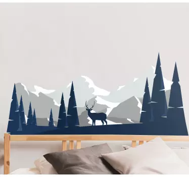 Peura kuvan keskellä luontotarra - Tenstickers