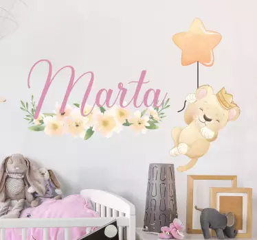 Söpö leijona tytölle nimeltä seinätarra lastenhuone - Tenstickers