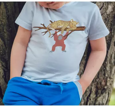 Apinat jahtaavat leopardia paita lapselle - Tenstickers