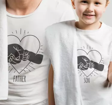 Isä ja poika nyrkit isälle ja pojalle samanlaiset paidat - Tenstickers