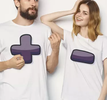 Plus ja miinus samanlaiset paidat - Tenstickers