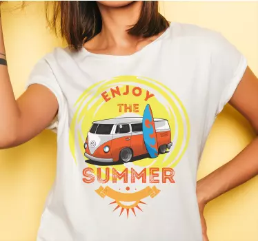 Sarjakuva-pakettiauto surffauspaidalla - Tenstickers