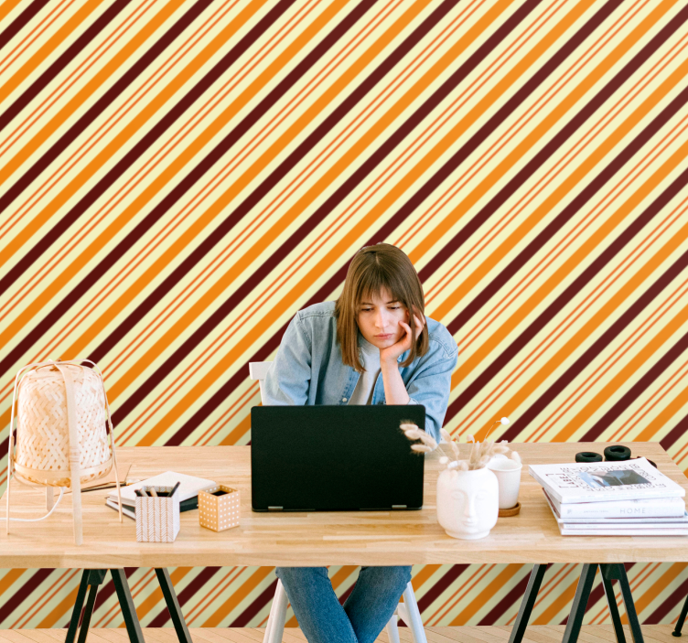 Diagonaalinen raitakuvio vaakaraita tapetti - Tenstickers